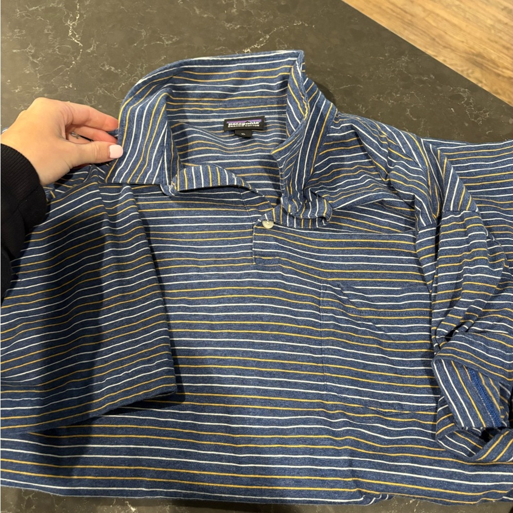 Patagonia Men’s Polo- good condition! Super soft! XL